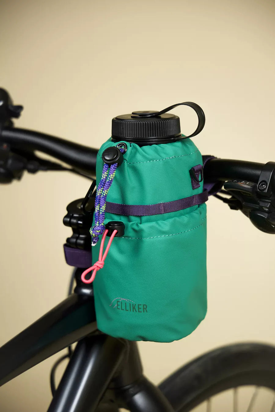Elliker Keasden Bottle Bag