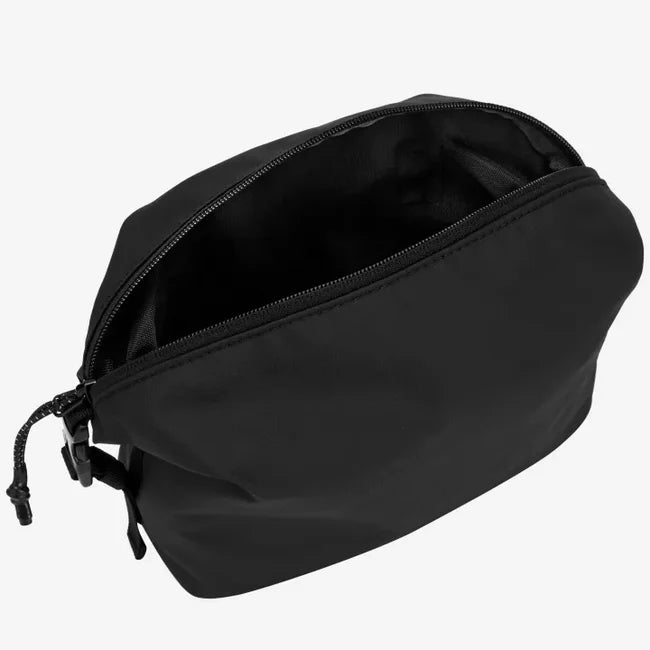 Elliker Wash Bag | Black