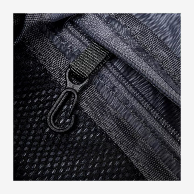 Elliker Wash Bag | Black