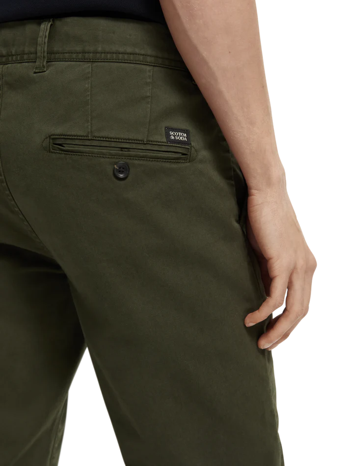Scotch & Soda Stuart Chinos | Military