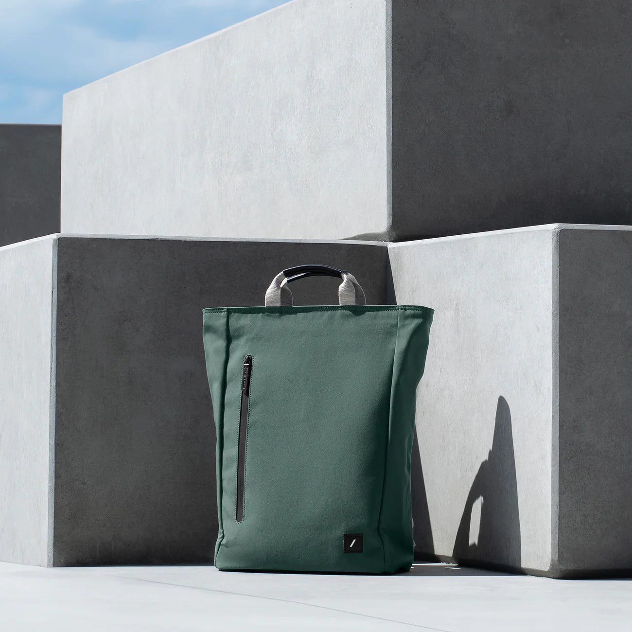 Native Union W.F.A Backpack | Slate Green