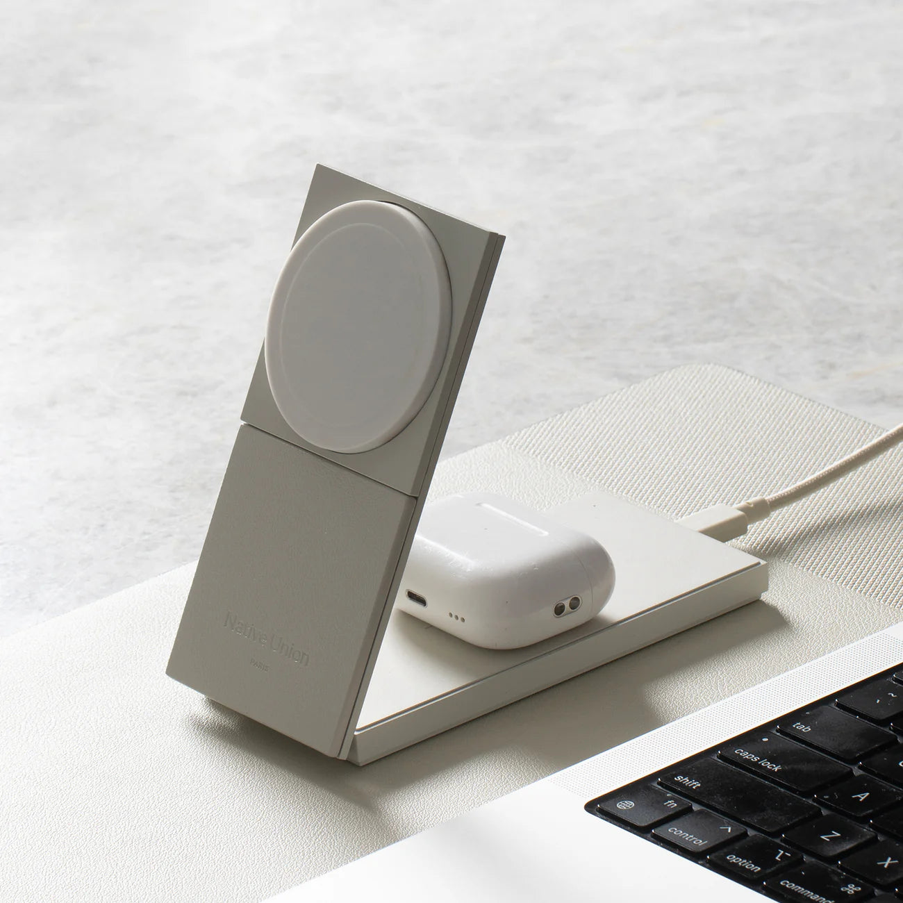 Native Union Rise 2-in-1 Magnetic Wireless Charger | Sandstone