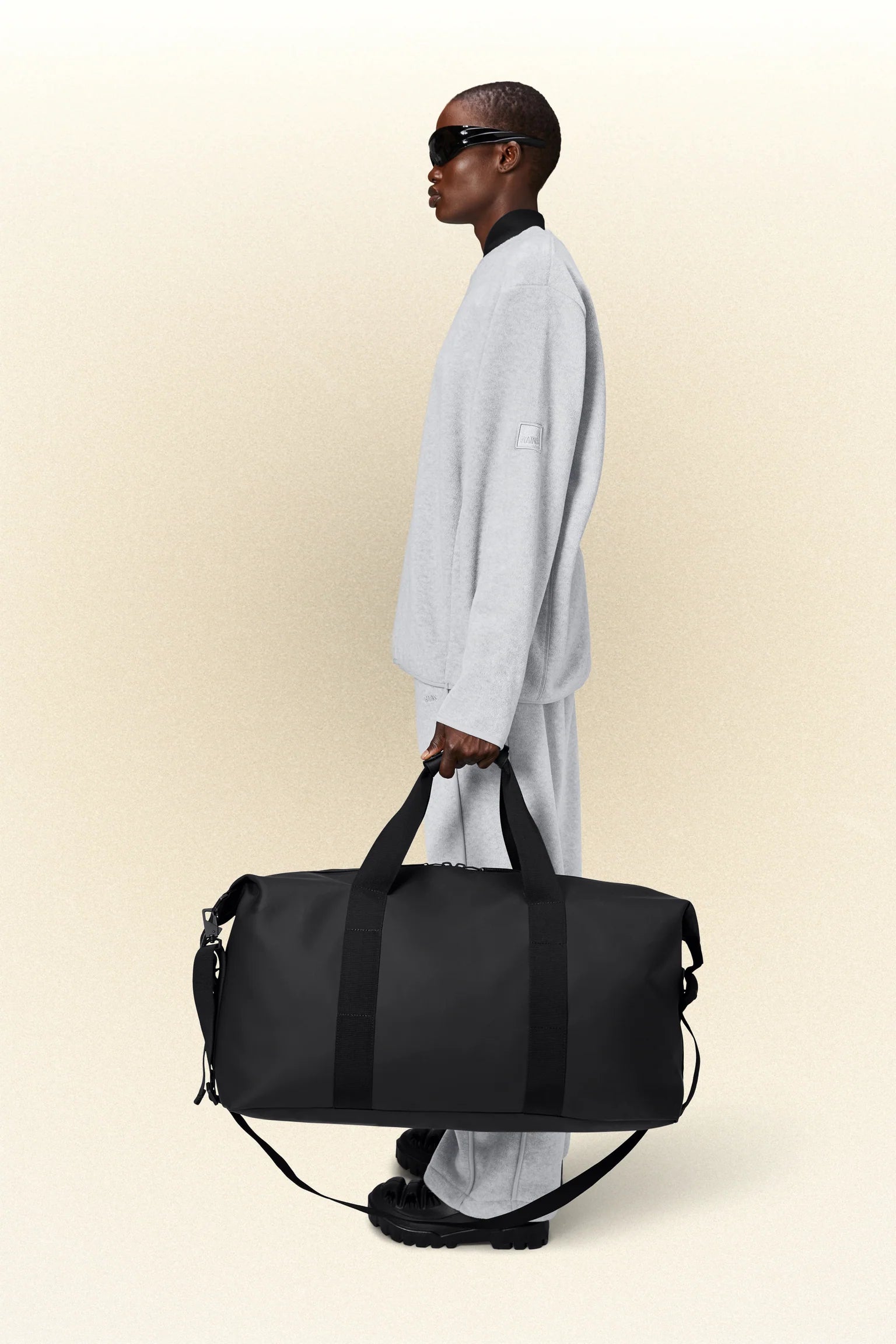 Rains Hilo Large Weekend Bag | Black or Sand