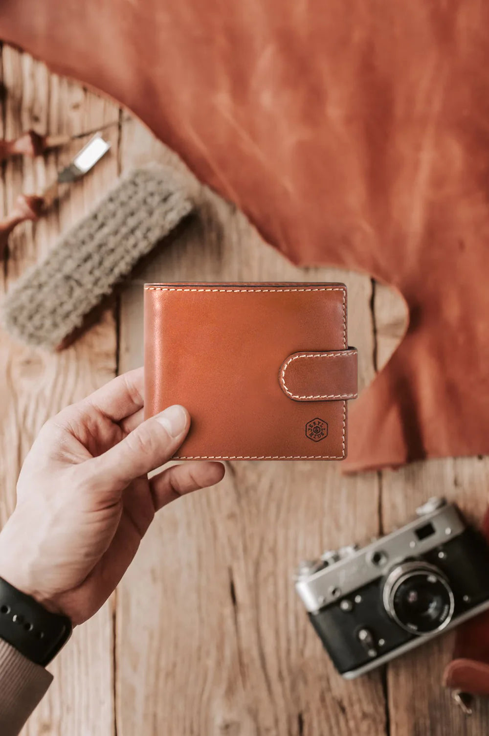 Jekyll &amp; Hide Large Bifold Wallet with Coin | Clay