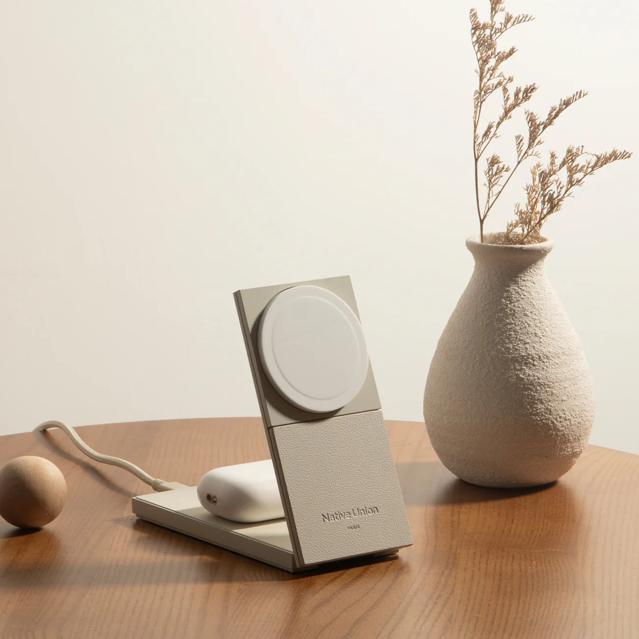 Native Union Rise 2-in-1 Magnetic Wireless Charger | Sandstone