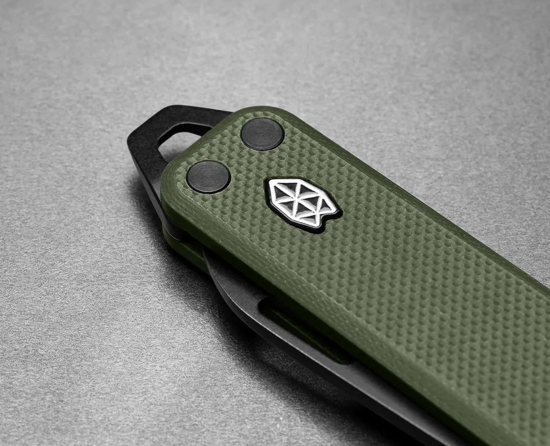 James Brand The Elko | OD Green + Black